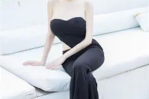 女星与富商的情场纠葛