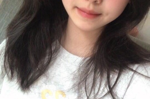 关晓彤李昀锐吻戏进热搜鹿晗高调发照谁才是真正话题制造机