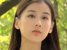 杨子带23岁新女友见91岁母亲铜钱盆抢镜黄圣依17年终是一场空