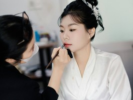 娱乐八卦：熹贵妃婚礼挽回损失鹿晗事业心重燃黑眼圈夫妻隐秘生子真相